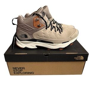 The North Face Men's Tan and Black Hiking Boots